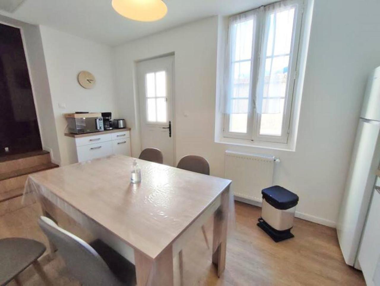 Appartement L'Alexiane, Centre Luchon, Parking Gratuit, Wifi à Bagnères-de-Luchon Extérieur photo