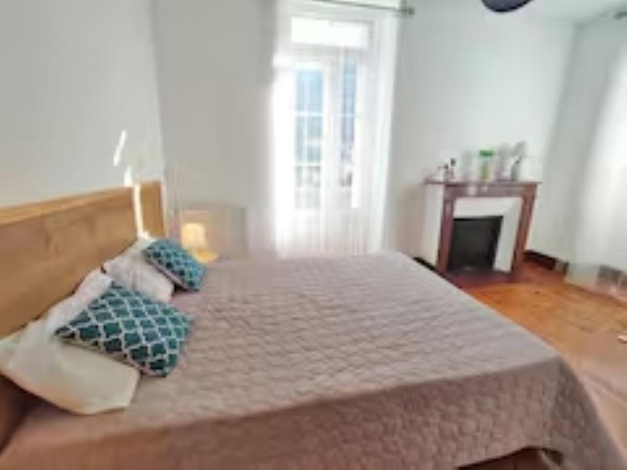 Appartement L'Alexiane, Centre Luchon, Parking Gratuit, Wifi à Bagnères-de-Luchon Extérieur photo