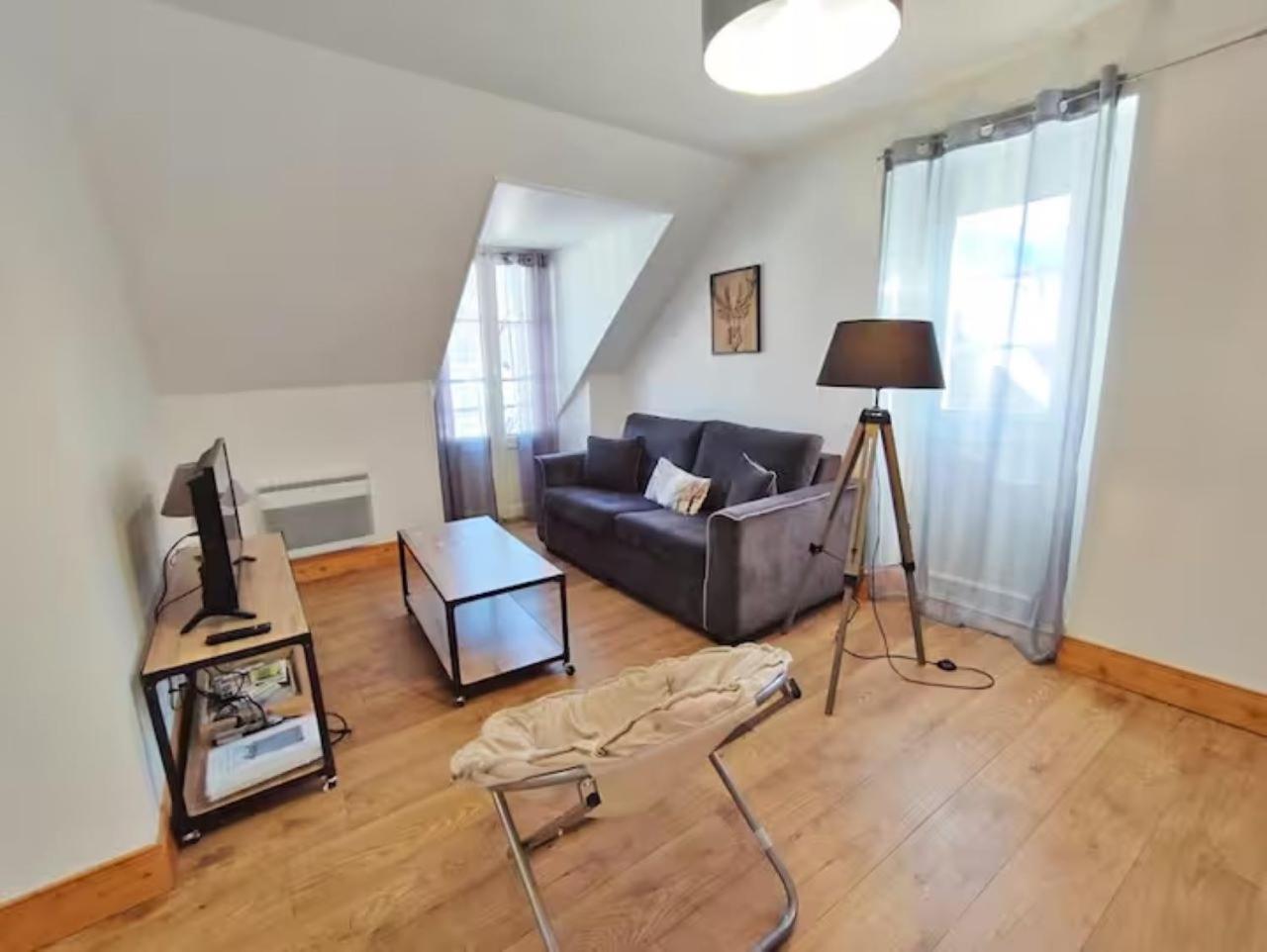Appartement L'Alexiane, Centre Luchon, Parking Gratuit, Wifi à Bagnères-de-Luchon Extérieur photo