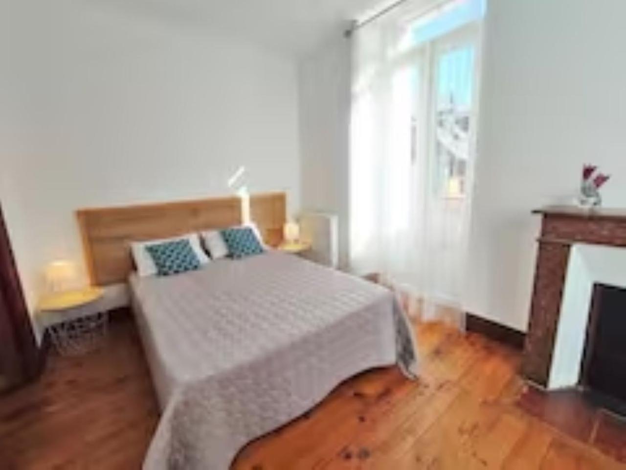 Appartement L'Alexiane, Centre Luchon, Parking Gratuit, Wifi à Bagnères-de-Luchon Extérieur photo
